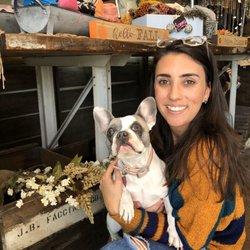 Glenny Bee Boutique - Me and Chloe love to visit the shop to see what's new!