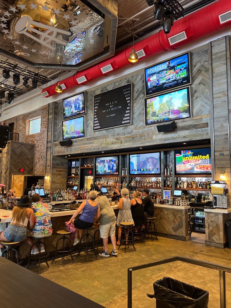 Barstool Nashville, Nashville Roadtrippers