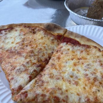 Valentino's Pizza - Pizza Near Me - Manhattan Beach, California Valentino's Pizza - Pizza Near Me - Manhattan Beach, California
