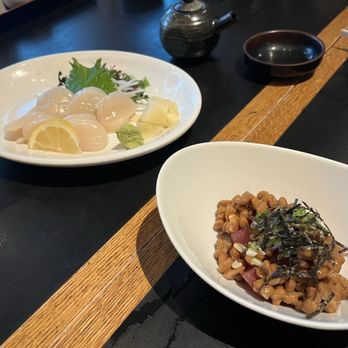 Cocoro Japanese - Scallops (left) and tuna natto (right) - Japanese Near Me - Chicago, Illinois Cocoro Japanese - Scallops (left) and tuna natto (right) - Japanese Near Me - Chicago, Illinois