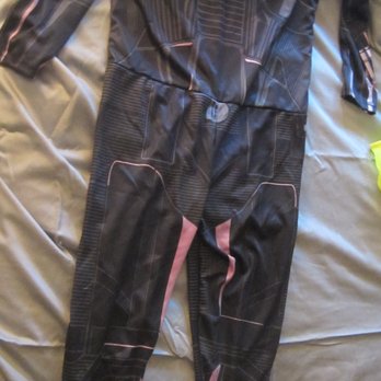 North County Auctions - No idea what this was suppose to be.  Missing parts, mask. etc - Auction Houses Near Me - Escondido, California