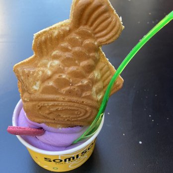 Somisomi - Ube ice cream in a cup topped with Ah boong - Ice Cream & Frozen Yogurt Near Me - Irvine, California Somisomi - Ube ice cream in a cup topped with Ah boong - Ice Cream & Frozen Yogurt Near Me - Irvine, California