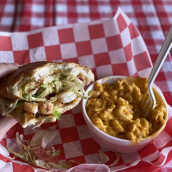 Steve and Benny’s Chicken Shack - Shrimp PO BOY - American Near Me - Monaca, Pennsylvania
