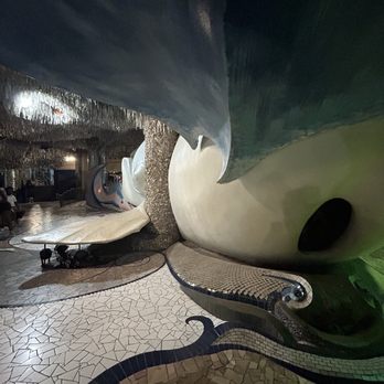 City Museum - Museums Near Me - Saint Louis, Missouri