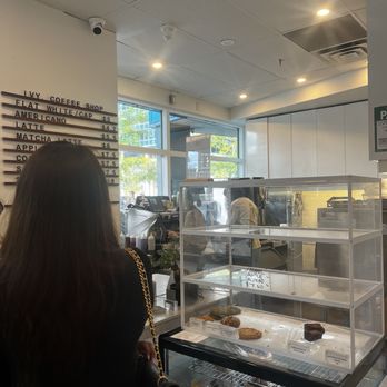 ivy. Coffee Shop - Interior - Coffee & Tea Near Me - Toronto, Ontario