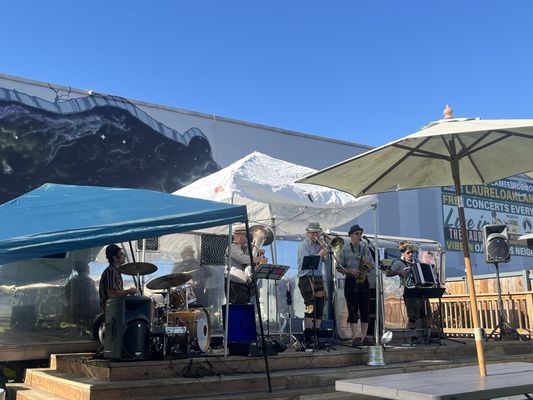 Degrees Plato Tap Room Bottle Shop & Kitchen by null