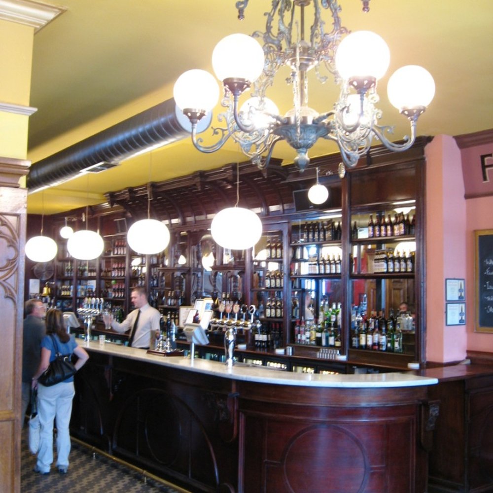 Fly in the Loaf - Pubs Near Me - Liverpool, XMS