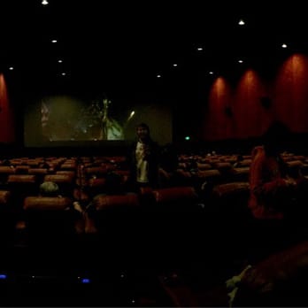 AMC Fallbrook 7 - Cinema Near Me - West Hills, California