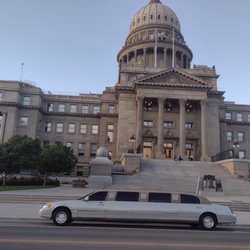 Majestic Limousine and Chauffeur Services - This is my 8 person Limo and rents for 100 with a two hour minimum