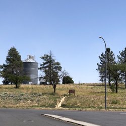 Hatton Coulee Rest Area - Pet Area