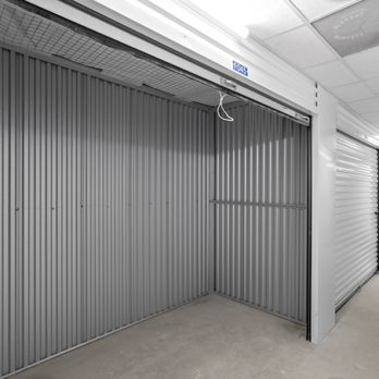 US Storage Centers - Vacant unit - Self Storage Near Me - Houston, Texas