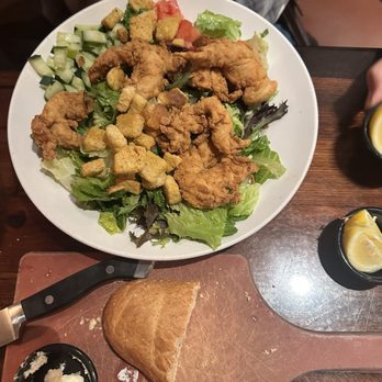 LongHorn Steakhouse - Fried chicken tender salad - Steakhouses Near Me - Williamsburg, Virginia LongHorn Steakhouse - Fried chicken tender salad - Steakhouses Near Me - Williamsburg, Virginia