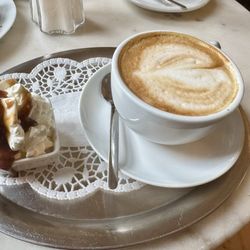Casa Caffè - die probierbar - Cappuccino mit Karamell Sahne