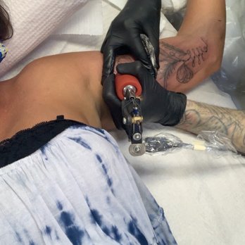 Deluxe Tattoo - Tattoo Near Me - Chicago, Illinois Deluxe Tattoo - Tattoo Near Me - Chicago, Illinois