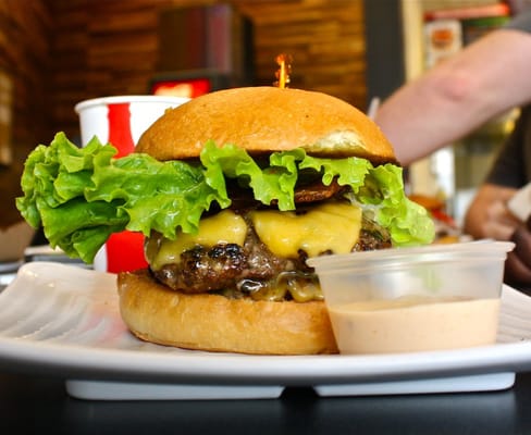 Ultimate Burger by null