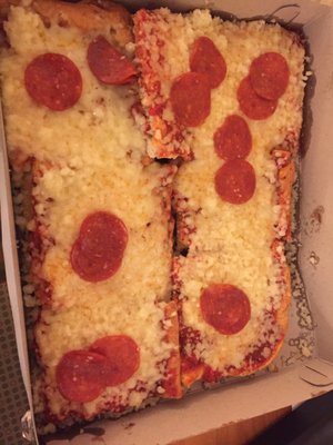 Patsy’s Pizza by null