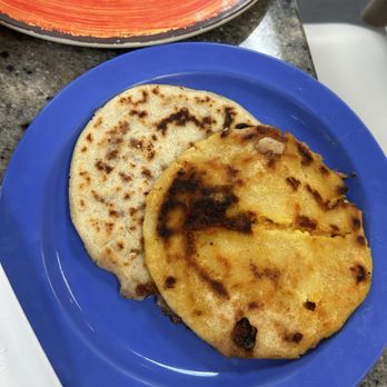 San Miguel Cafe - Pupusas - Breakfast & Brunch Near Me - Springfield, Virginia