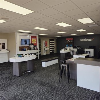Verizon - Mobile Phones Near Me - North Mankato, Minnesota Verizon - Mobile Phones Near Me - North Mankato, Minnesota