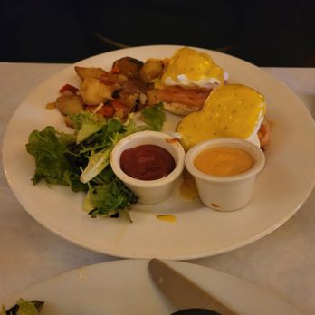 Osteria Nando - Salmon Benedict - Italian Near Me - New York, New York Osteria Nando - Salmon Benedict - Italian Near Me - New York, New York