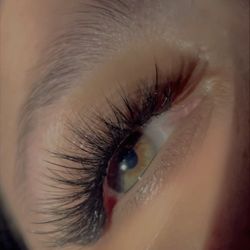 Lash Philosophy - Full volume, whispy