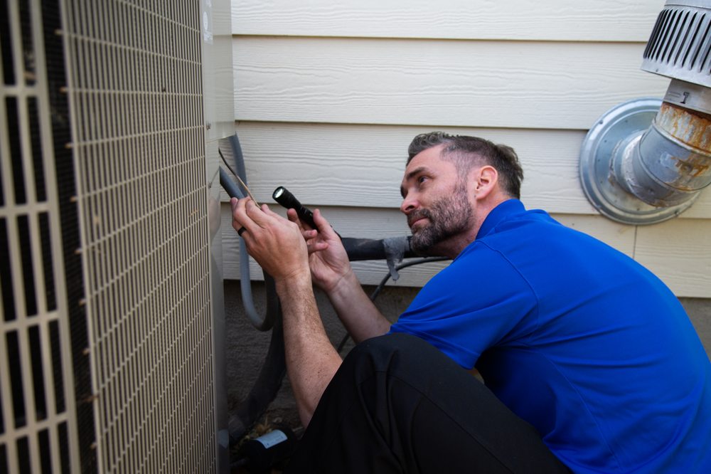 Slide of Expert Services - Salt Lake City