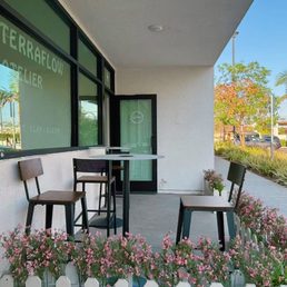 Exterior outside entrance of Terraflow Atelier - Santa Ana, California Exterior outside entrance of Terraflow Atelier - Santa Ana, California