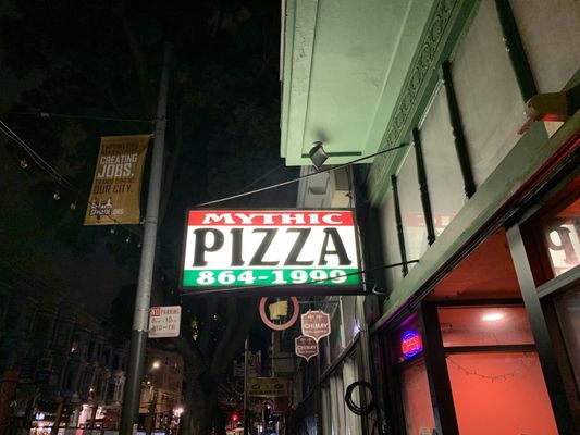 Mythic Pizza by null