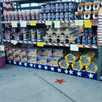 Boom 92 - Fireworks Near Me - Green Bay, Wisconsin Boom 92 - Fireworks Near Me - Green Bay, Wisconsin