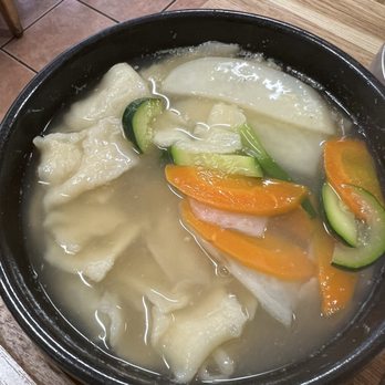 Mapo Kkak Doo Gee Restaurant - sujebi (soup with pulled dough) $17 (3/31/26) - Korean Near Me - Los Angeles, California Mapo Kkak Doo Gee Restaurant - sujebi (soup with pulled dough) $17 (3/31/26) - Korean Near Me - Los Angeles, California