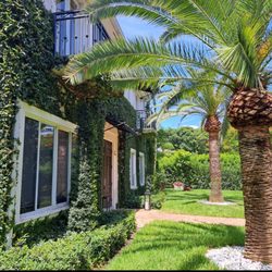 Island's Lawn & Garden