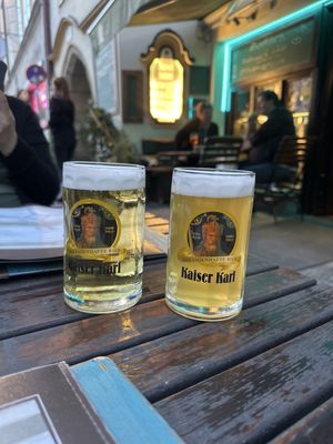 Zwettler's Wirtshaus by null