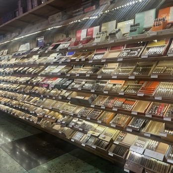 The Humidor - Humidor - Tobacco Shops Near Me - Wichita, Kansas The Humidor - Humidor - Tobacco Shops Near Me - Wichita, Kansas