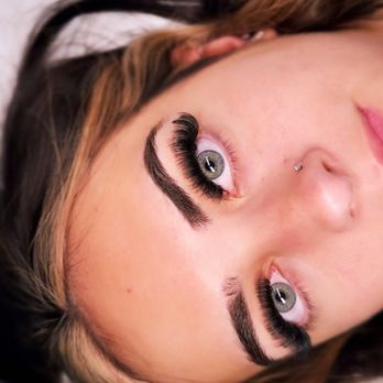 Simones Glamhouse - Eyelash extensions - Eyelash Service Near Me - Orange, Virginia