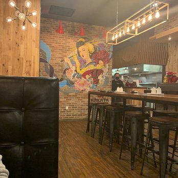Hakata Ramen - Sushi Bars Near Me - Wayne, Pennsylvania