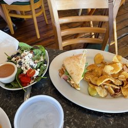 Boondocks Grille & Draft House