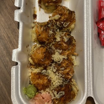 Kameya Ramen & Sushi - Ramen Near Me - Chicago, Illinois