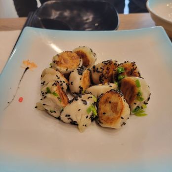 Mini Potstickers - Mini pan fried pork buns (XLB) - Chinese Near Me - San Francisco, California Mini Potstickers - Mini pan fried pork buns (XLB) - Chinese Near Me - San Francisco, California