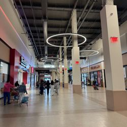 Metro Mall-Middle Village