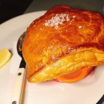 Camelia - Abalone and scallop with snail butter pot pie - French Near Me - Los Angeles, California Camelia - Abalone and scallop with snail butter pot pie - French Near Me - Los Angeles, California