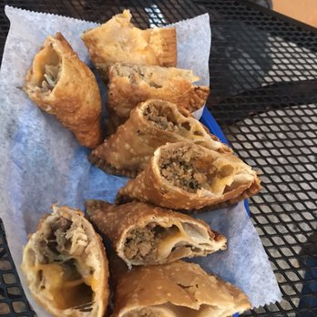 Pa Pical - Pernil and Beef empanadas - Puerto Rican Near Me - Carolina, Puerto Rico