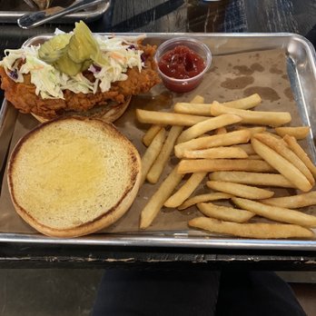 Paradigm Brewing - Nashville Hot Chicken Sandwich - Breweries Near Me - Tomball, Texas