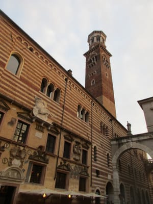 Piazza dei Signori by null