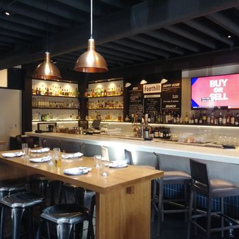 foothill - Inside - New American Near Me - Pasadena, California