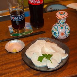 J'epoca Saka Bar - Sashimi Mozzarella (mit Wasabi & Sojasoße)