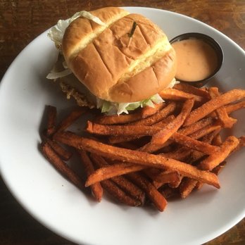 The Screaming Yak - Teriyaki chicken w/sweet potato fries - American Near Me - Spokane, Washington The Screaming Yak - Teriyaki chicken w/sweet potato fries - American Near Me - Spokane, Washington