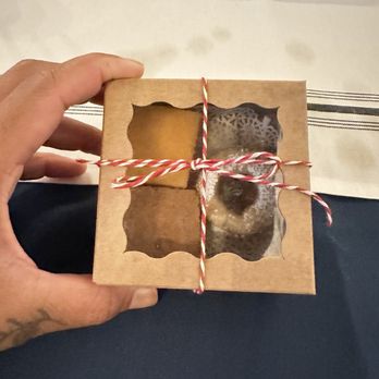 Faria - Birthday cookies! - Portuguese Near Me - Kailua, Hawaii