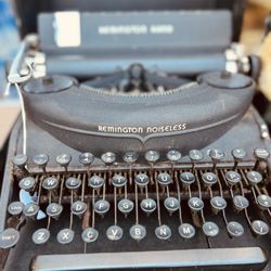 Reclamation - Typing machine