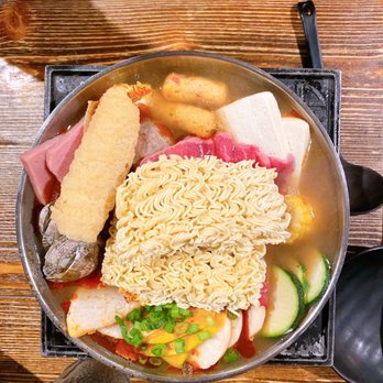 Boiling Avenue - Sichuan Spicy - Hot Pot Near Me - Sacramento, California Boiling Avenue - Sichuan Spicy - Hot Pot Near Me - Sacramento, California