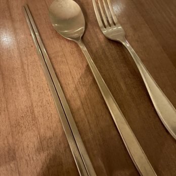 Onggi - our utensils on the bare table (give me a napkin or something please) - Korean Near Me - Washington, DC, District of Columbia Onggi - our utensils on the bare table (give me a napkin or something please) - Korean Near Me - Washington, DC, District of Columbia