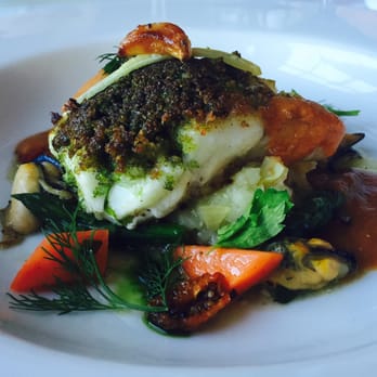 Sugar Hill Inn - Persillade crusted cod. Tomato vinaigrette, mussels. - New American Near Me - Sugar Hill, New Hampshire Sugar Hill Inn - Persillade crusted cod. Tomato vinaigrette, mussels. - New American Near Me - Sugar Hill, New Hampshire